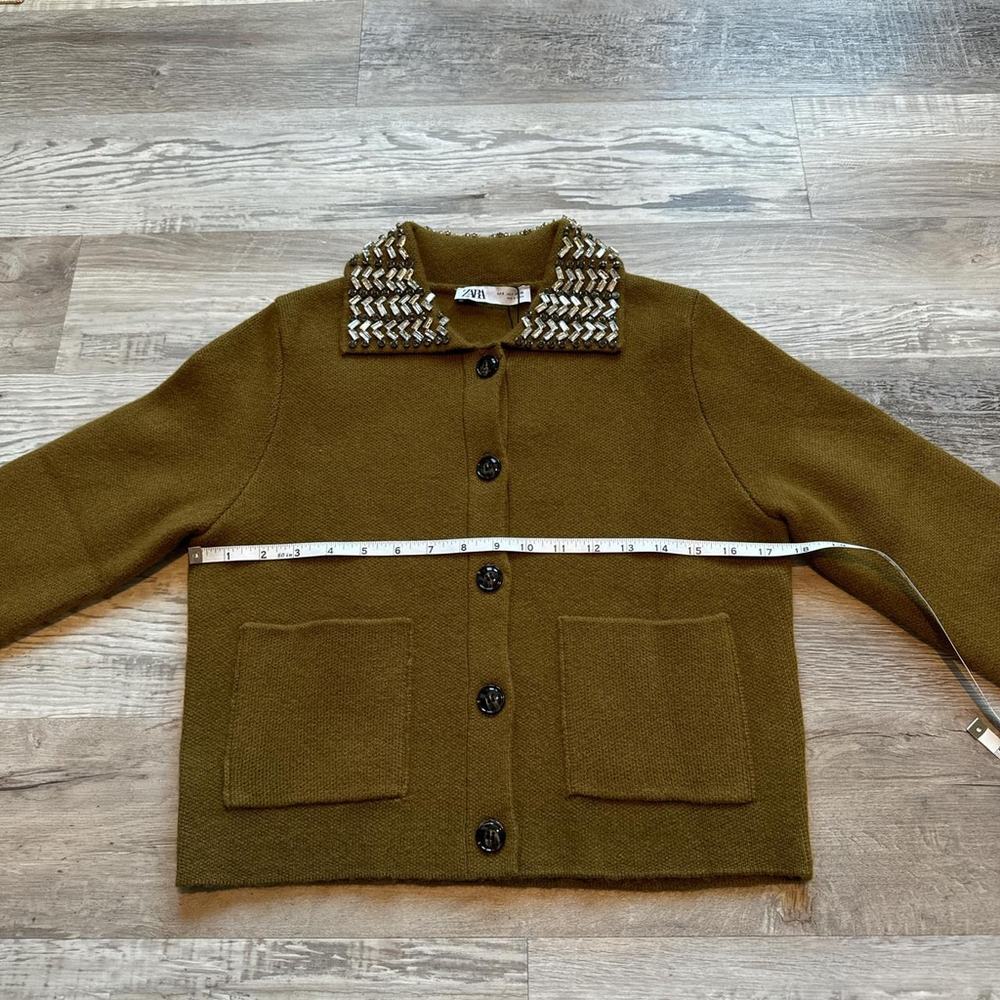 cardigans - Picture 2 of 8